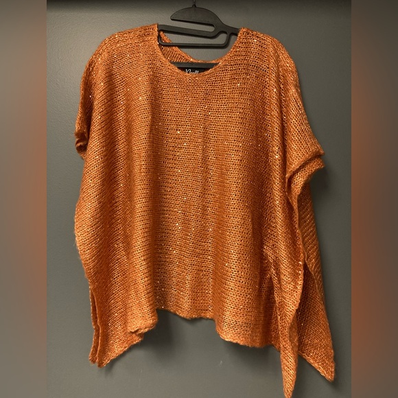 💛TODAY***$16***Bright Rust poncho/shawl from Noelle. Label pic true color! - Picture 1 of 3